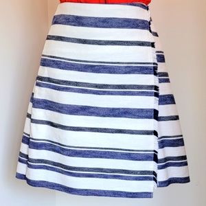 LOFT Navy & White Stripe Skirt Sz: 4